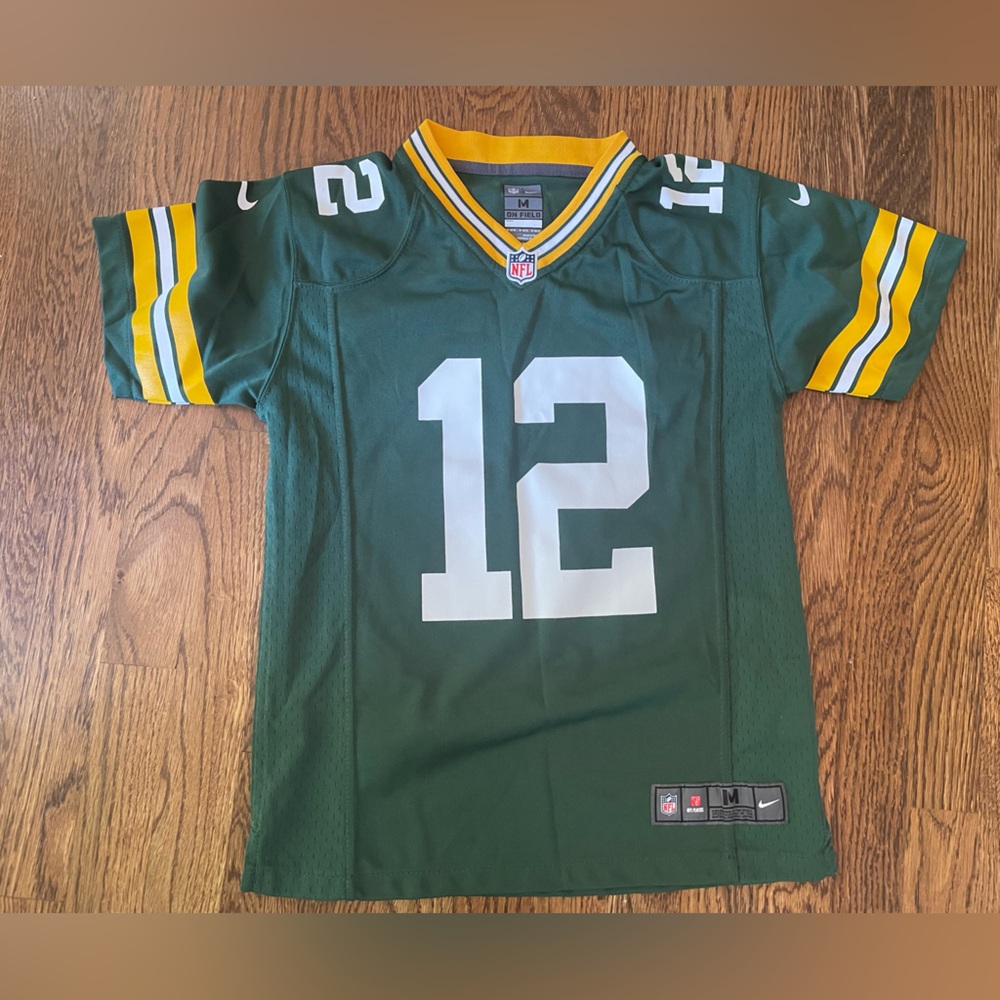 Aaron Rodger’s 12 Green Bay jersey boys M